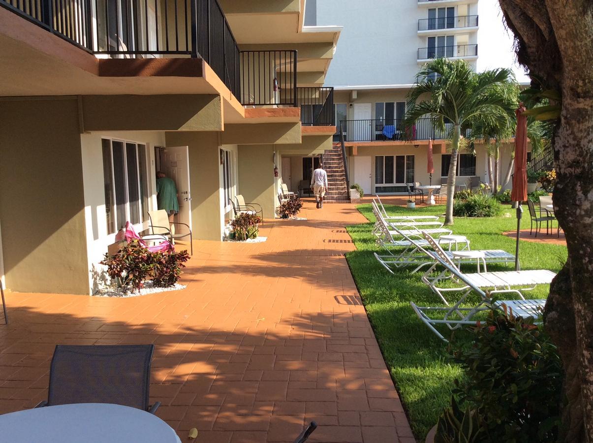 Aqua Mar Condos Pompano Beach Exterior foto